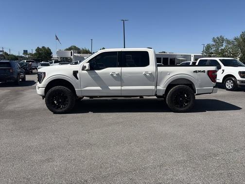 STAR WHITE METALLIC TRICOAT 2022 Ford F-150 LARIAT
