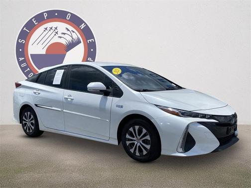 2021 Toyota Prius Prime XLE