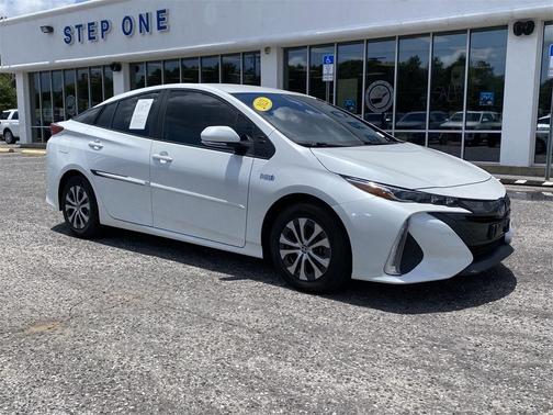 2021 Toyota Prius Prime XLE