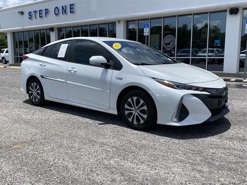 2021 Toyota Prius Prime XLE