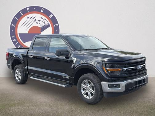 AGATE BLACK METALLIC 2024 Ford F-150 XLT Truck