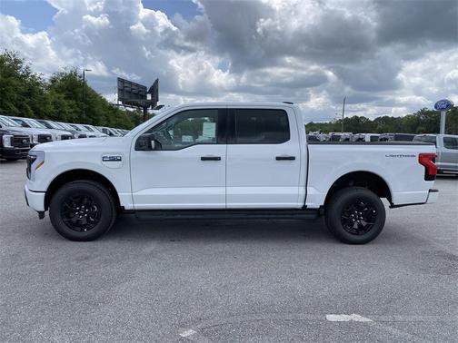 2025 Ford F-150 Lightning XLT