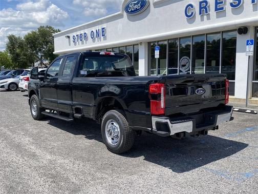2025 Ford F-250 XL