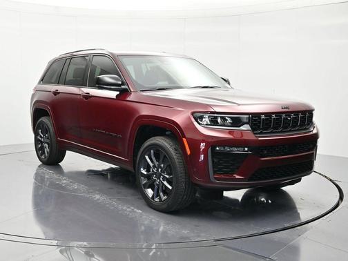 Velvet Red Pearlcoat 2026 Jeep Grand Cherokee Limited