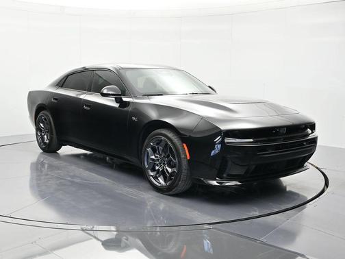 Diamond Black Crystal Pearlcoat 2026 Dodge Charger R/T