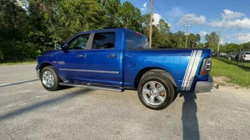 Blue Streak Pearl 2018 RAM 1500 Big Horn