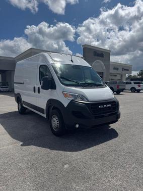 2025 RAM ProMaster 2500 Tradesman