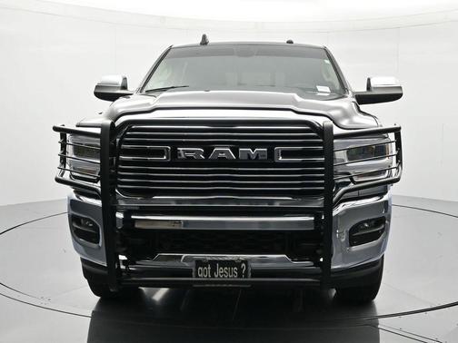 Granite Crystal Metallic Clearcoat 2020 RAM 2500 Laramie Crew Cab 4x4 6'4' Box