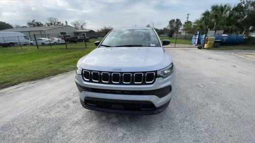 2025 Jeep Compass Sport