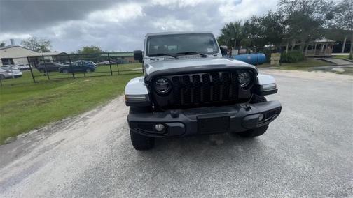 2022 Jeep Gladiator Willys 4x4