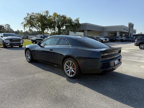 2025 Dodge Charger Daytona R/T Scat Pack