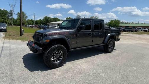 2025 Jeep Gladiator Mojave X