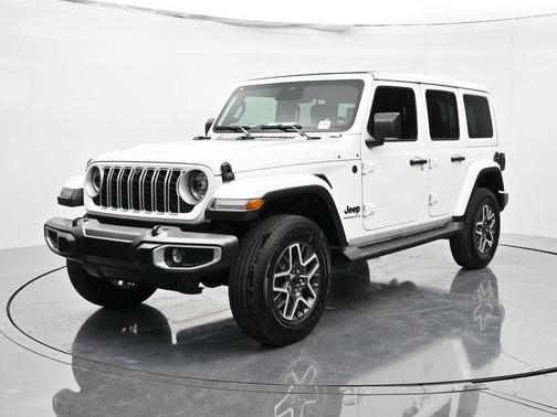 2026 Jeep Wrangler 4-Door Sahara 4x4