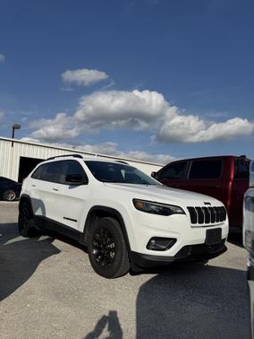 2023 Jeep Cherokee Altitude