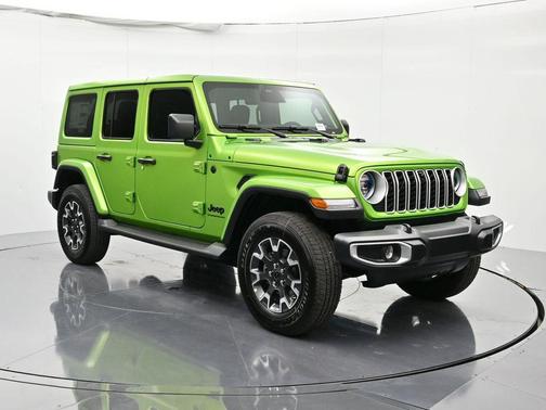 2026 Jeep Wrangler 4-Door Sahara 4x4