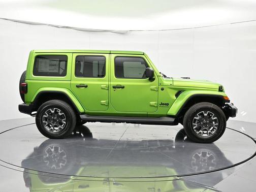2026 Jeep Wrangler 4-Door Sahara 4x4