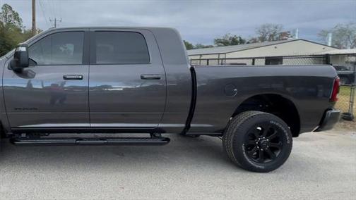 2024 RAM 2500 Laramie Crew Cab 4x4 6'4' Box