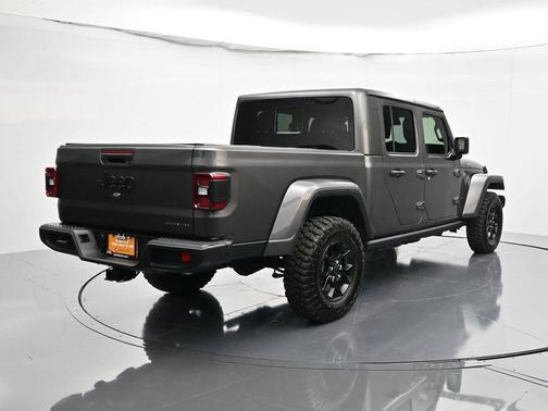 2025 Jeep Gladiator High Tide