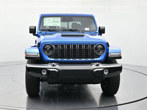 Hydro Blue Pearlcoat 2026 Jeep Gladiator Sport S