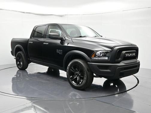 2024 RAM 1500 Classic Warlock Crew Cab 4x4 5'7' Box