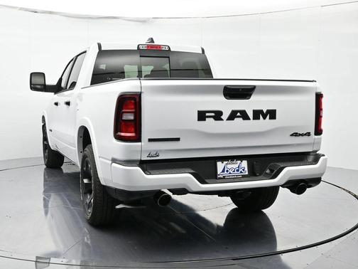 Bright White Clearcoat 2025 RAM 1500 Big Horn/Lone Star