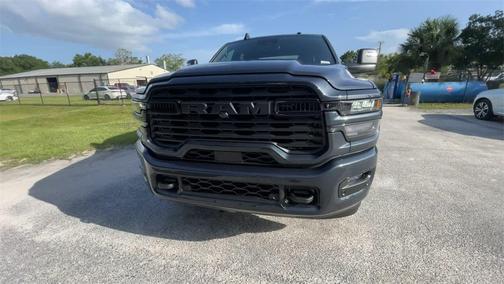 2025 RAM 2500 Big Horn Crew Cab 4x4 6'4' Box