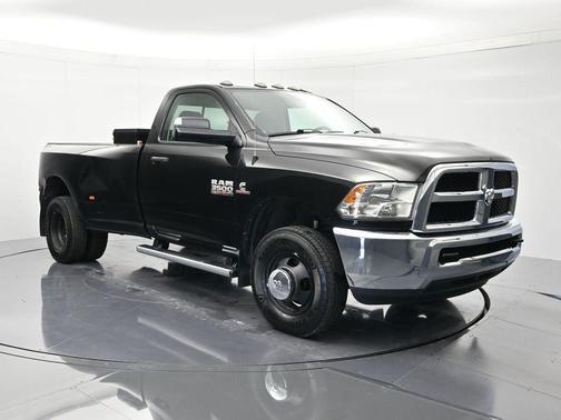 Brilliant Black Crystal Pearlcoat 2017 RAM 3500 Tradesman Regular Cab 4x4 8' Box