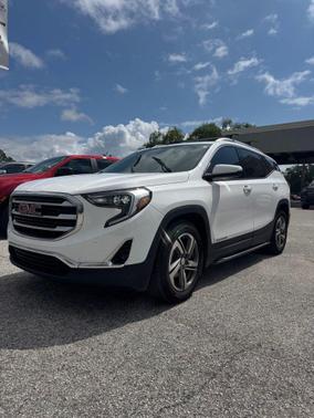Summit White 2020 GMC Terrain SLT