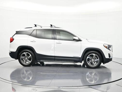 Summit White 2020 GMC Terrain SLT