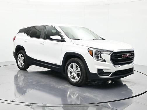 Summit White 2024 GMC Terrain SLE