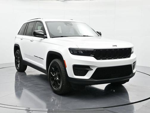 2024 Jeep Grand Cherokee Altitude