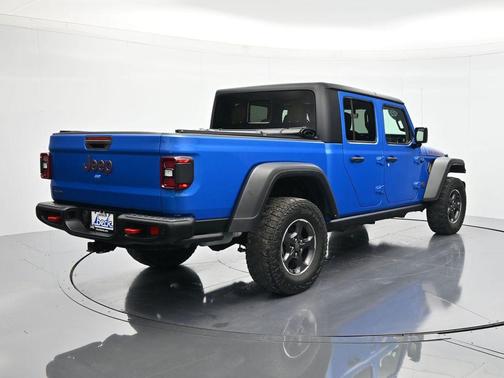 Hydro Blue Pearlcoat 2022 Jeep Gladiator Rubicon
