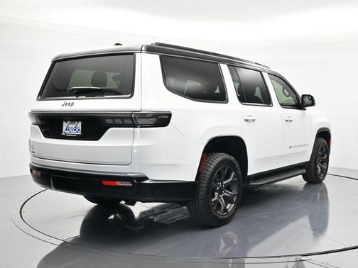Bright White Clearcoat 2026 Jeep Grand Wagoneer Upland