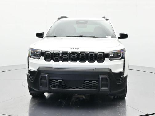 Bright White Clearcoat 2026 Jeep Cherokee Limited