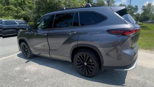 2024 Toyota Highlander XSE