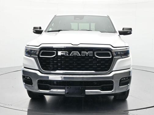 Bright White Clearcoat 2025 RAM 1500 Big Horn/Lone Star