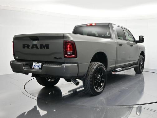 Ceramic Gray Clearcoat 2026 RAM 2500 Black Express Crew Cab 4x4 6'4' Box