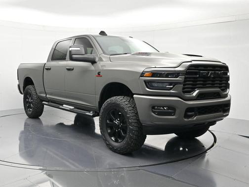 Ceramic Gray Clearcoat 2026 RAM 2500 Black Express Crew Cab 4x4 6'4' Box