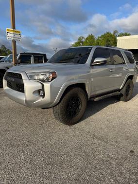 Classic Silver Metallic 2023 Toyota 4Runner SR5