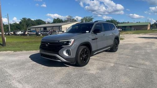 2024 Volkswagen Atlas 2.0T SEL