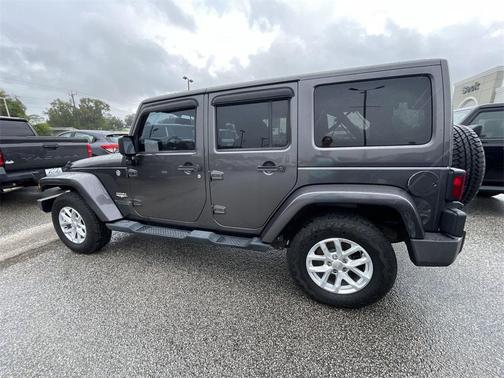 2014 Jeep Wrangler Unlimited Sahara