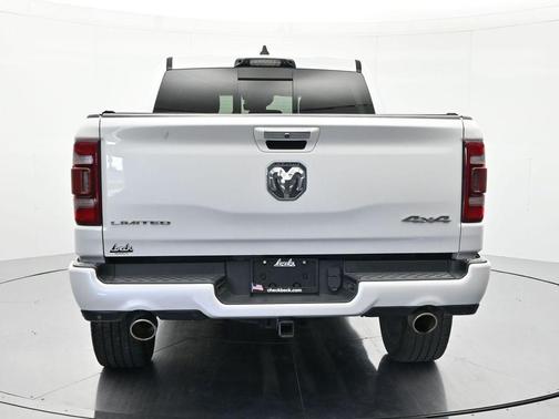Ivory White Tri-Coat Pearlcoat 2022 RAM 1500 Limited