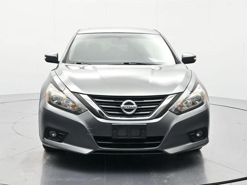Gun Metallic 2016 Nissan Altima 2.5 SL