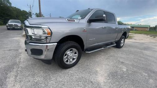 2022 RAM 2500 Big Horn Crew Cab 4x4 6'4' Box