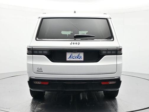 Bright White Clearcoat 2026 Jeep Grand Wagoneer 4x4