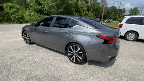 2020 Nissan Altima SR FWD