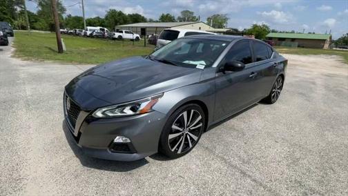 2020 Nissan Altima SR FWD