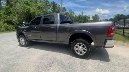 2020 RAM 2500 Laramie Crew Cab 4X4 6'4' Box