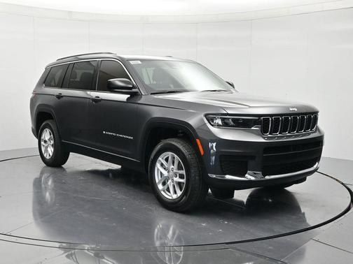 Baltic Gray Metallic Clearcoat 2026 Jeep Grand Cherokee L Altitude