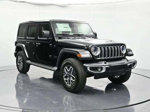 2026 Jeep Wrangler 4-Door Sahara 4x4